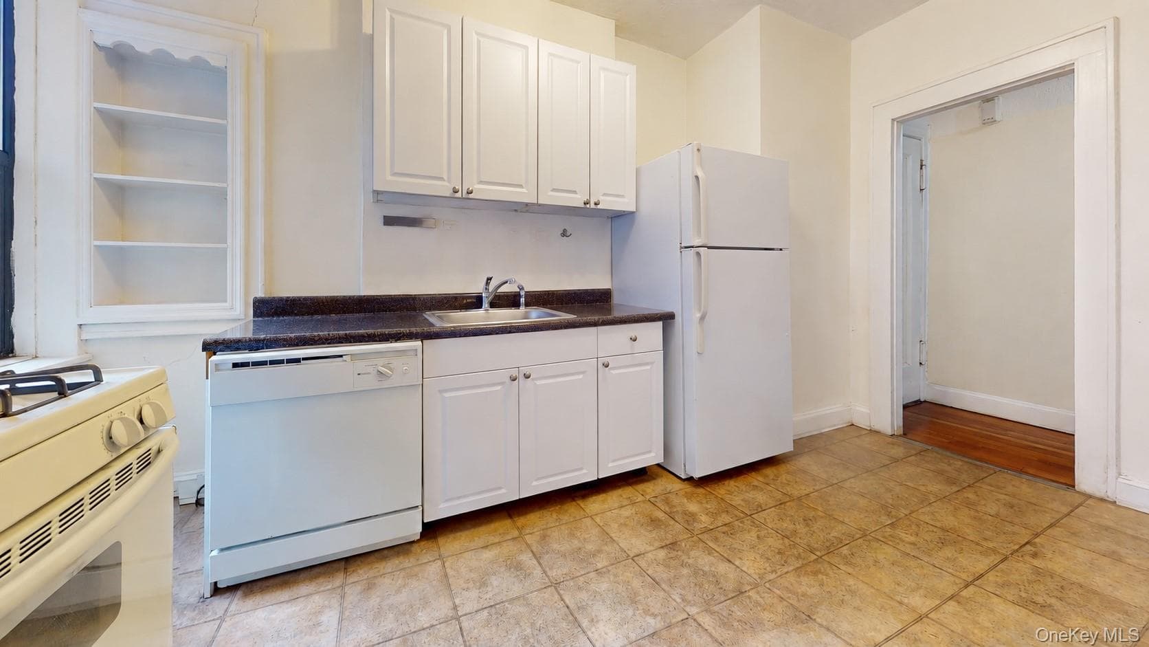 68-30 Burns Street Unit: C2 thumbnail 17