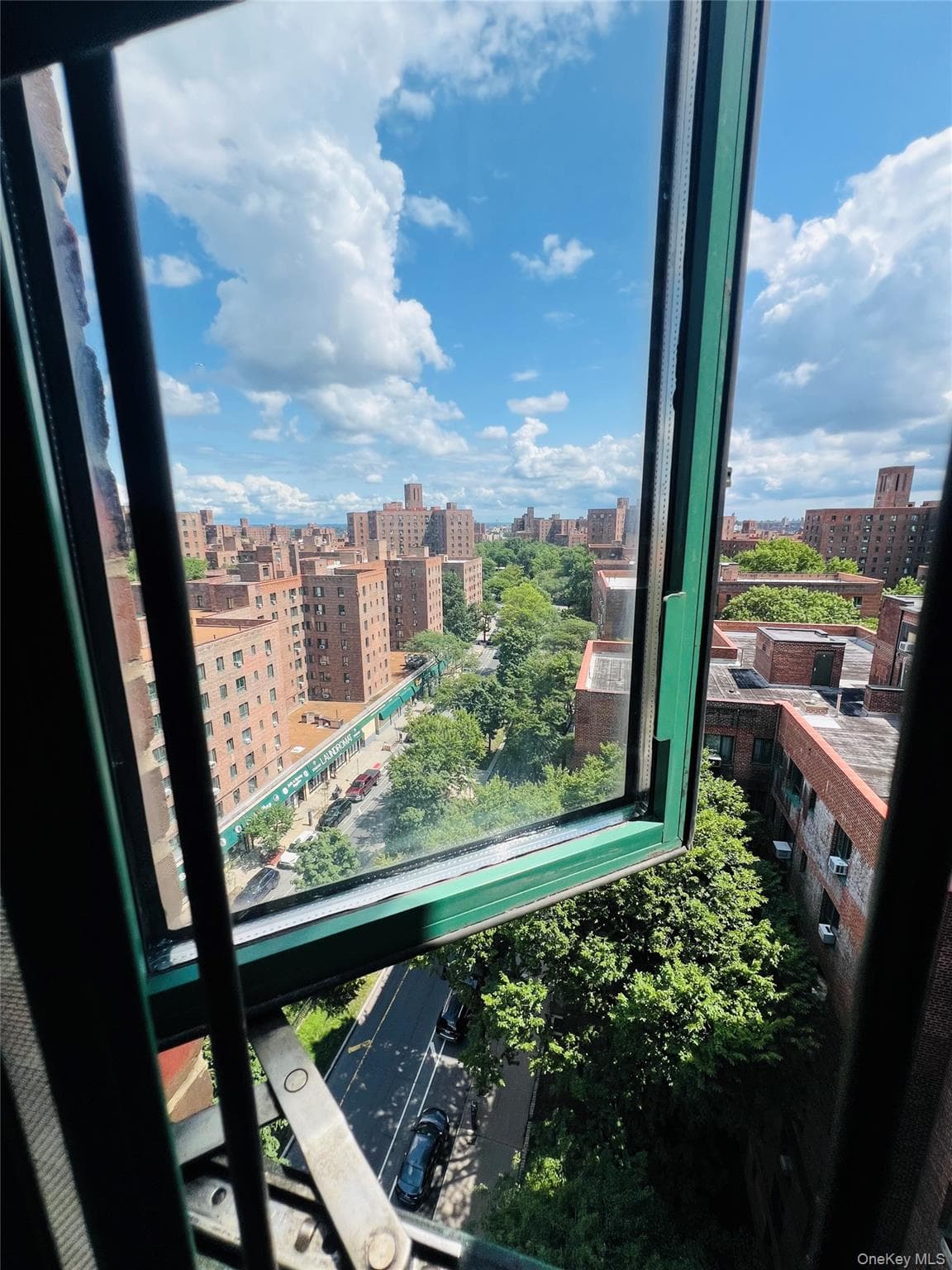 1595 Unionport Road Unit: 11A thumbnail 10