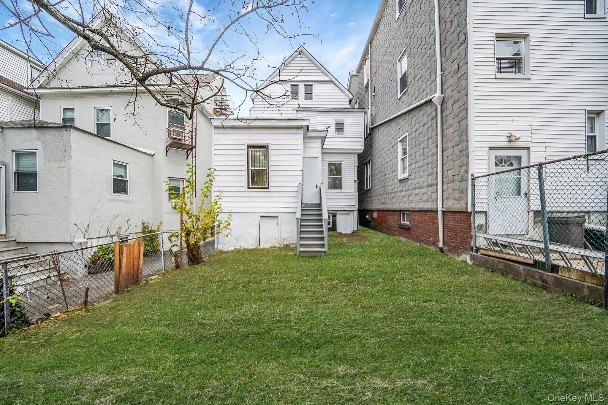 155 Hawthorne Avenue thumbnail 36