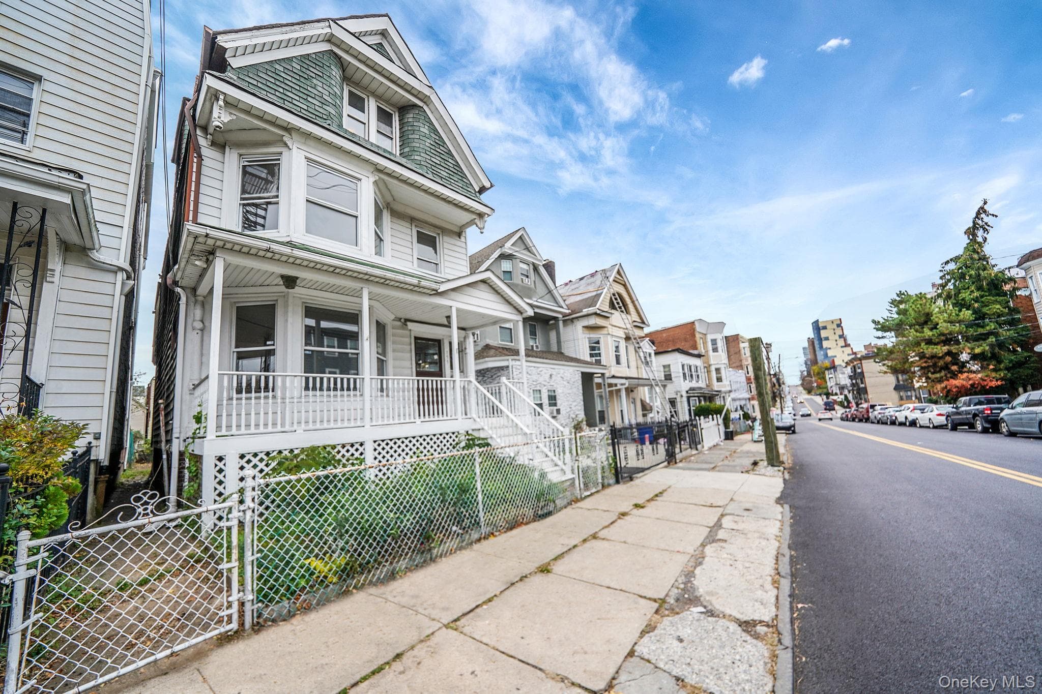 155 Hawthorne Avenue thumbnail 2
