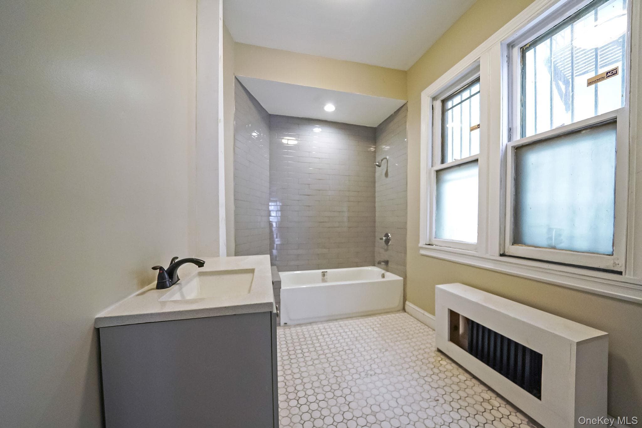 155 Hawthorne Avenue thumbnail 13