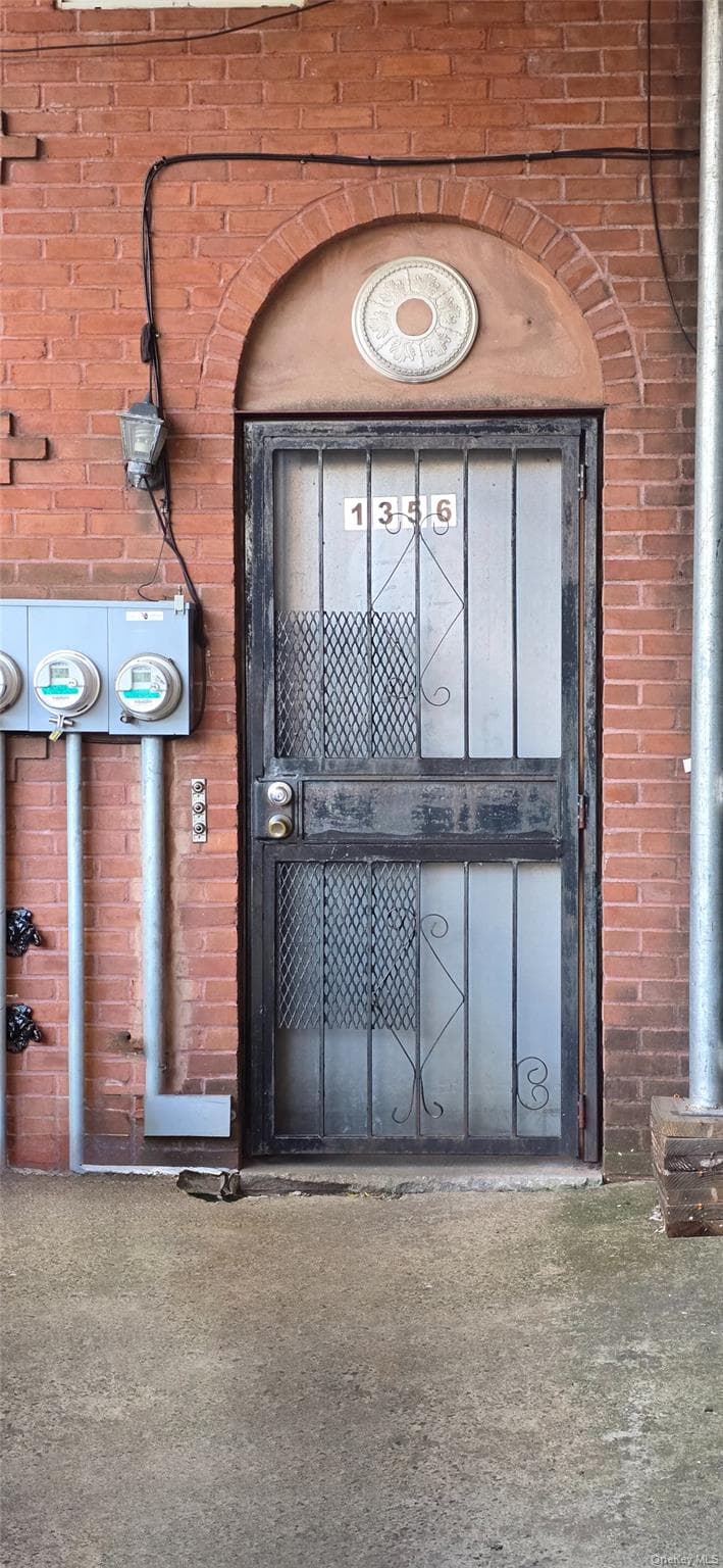 1356 E New York Avenue thumbnail 7