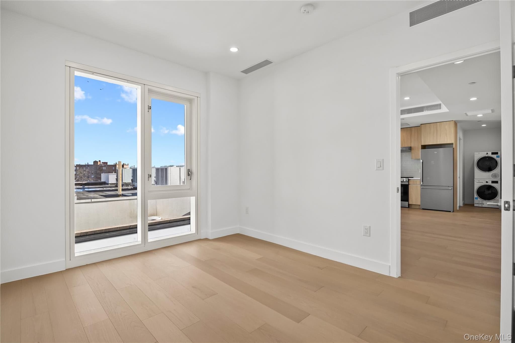 150-02 Northern Blvd Blvd Unit: 4C thumbnail 8