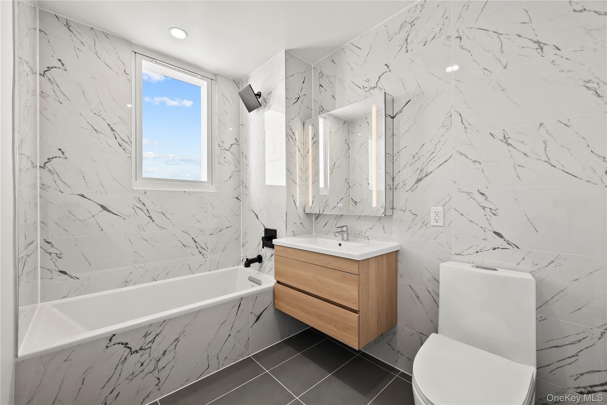 150-02 Northern Blvd Blvd Unit: 4C thumbnail 11