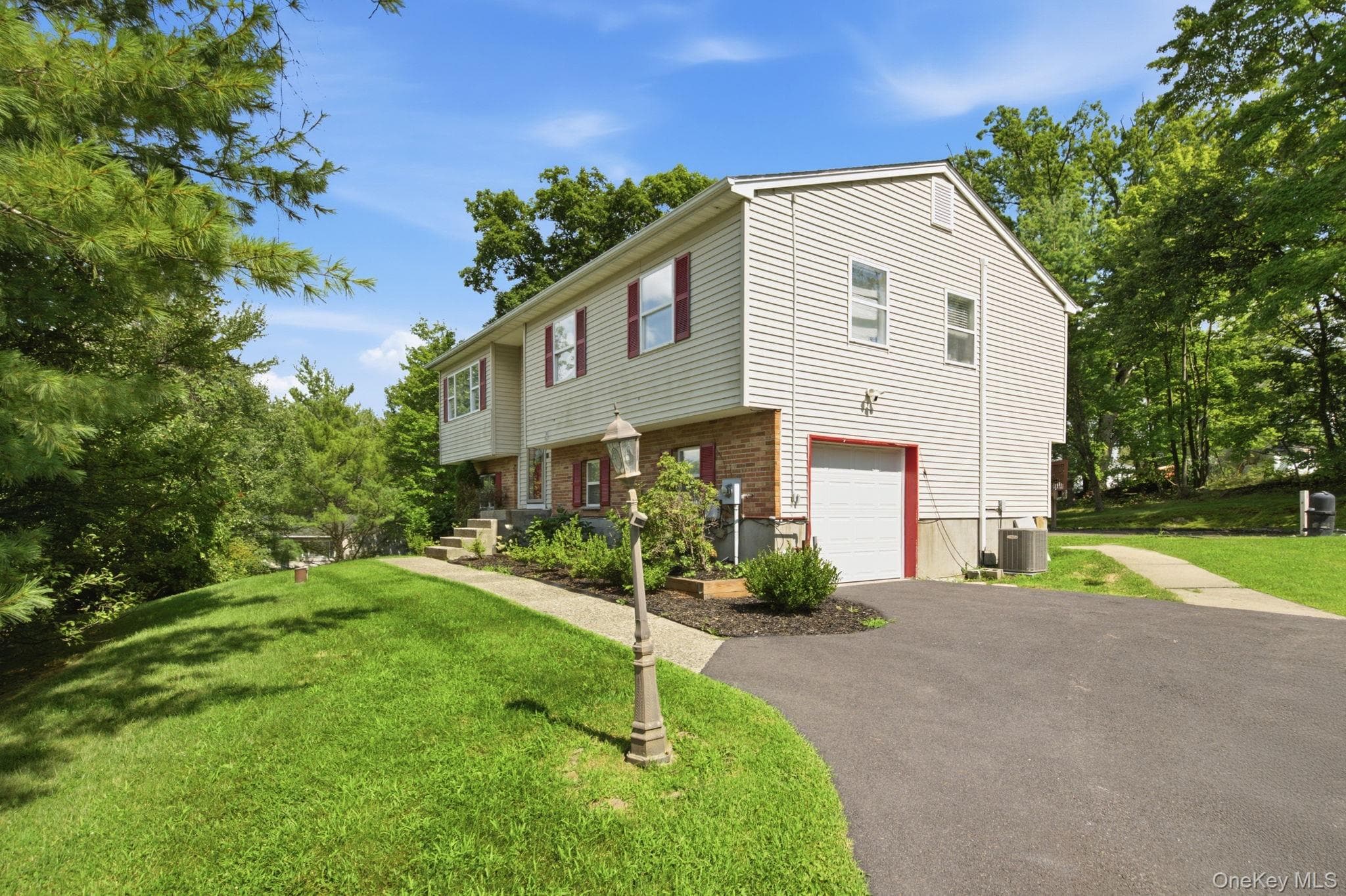 17 Old Hemlock Drive photo 1