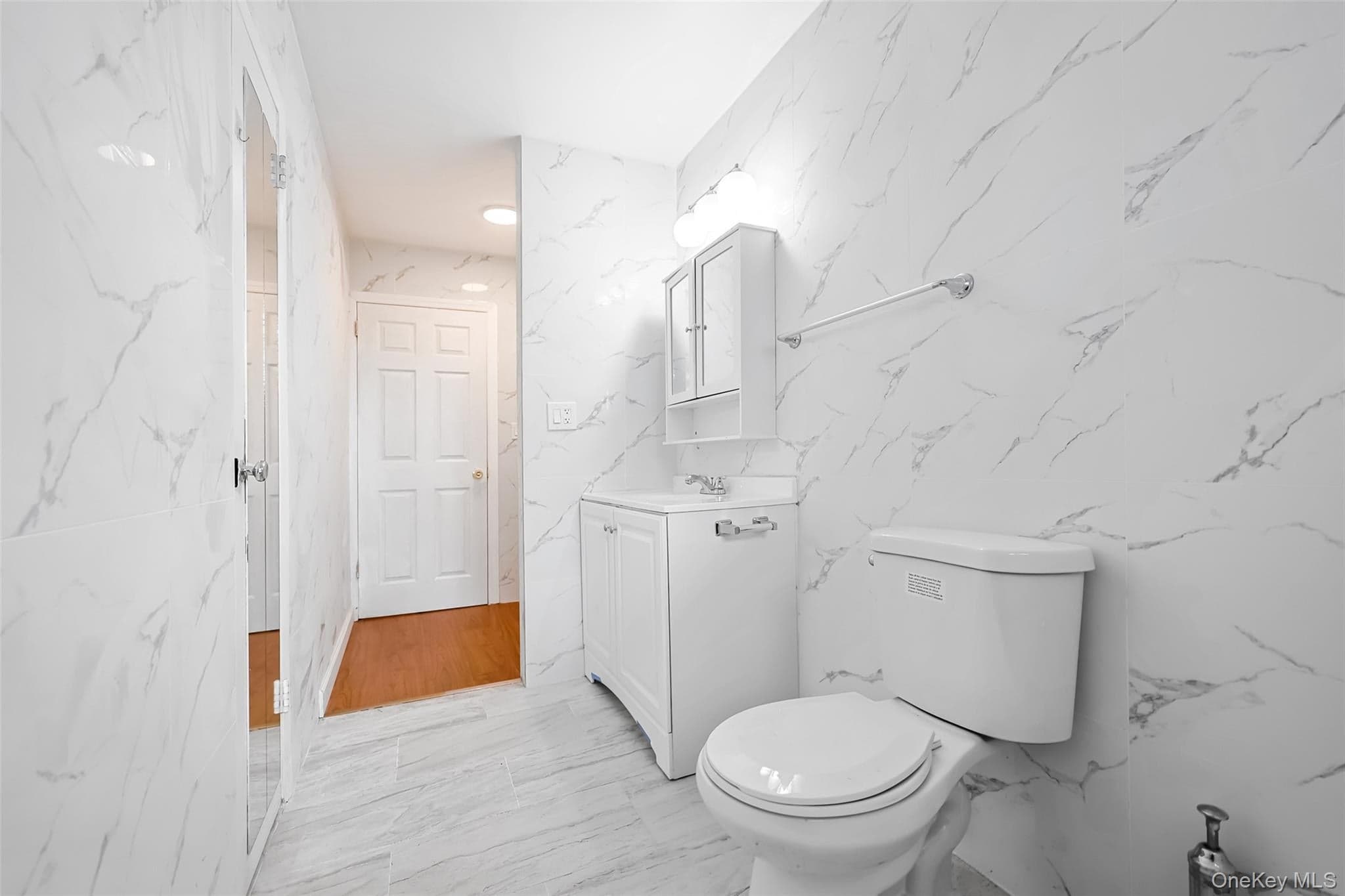 20 Willets Avenue thumbnail 27