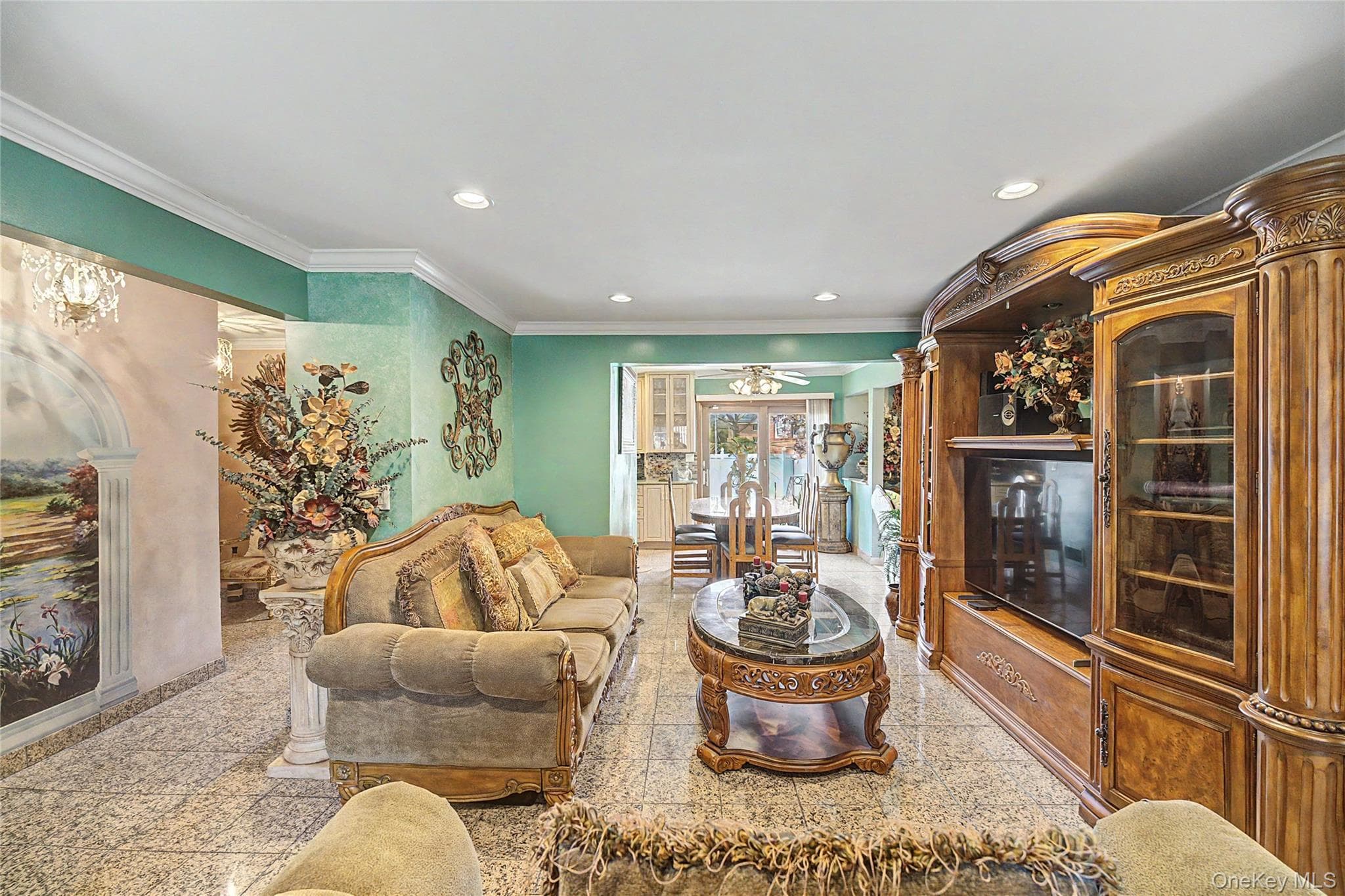 251-43 57th Avenue thumbnail 3