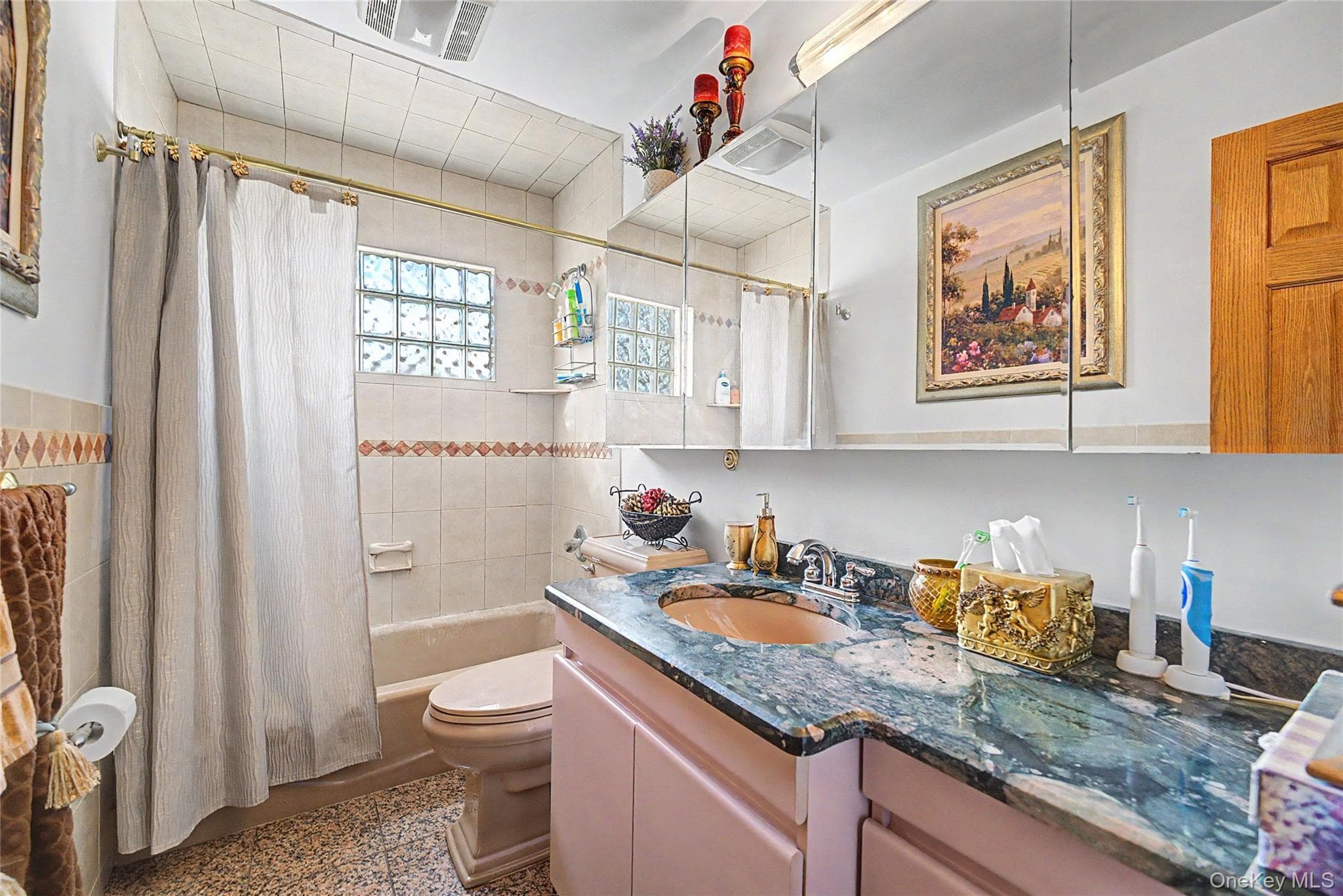 251-43 57th Avenue thumbnail 15