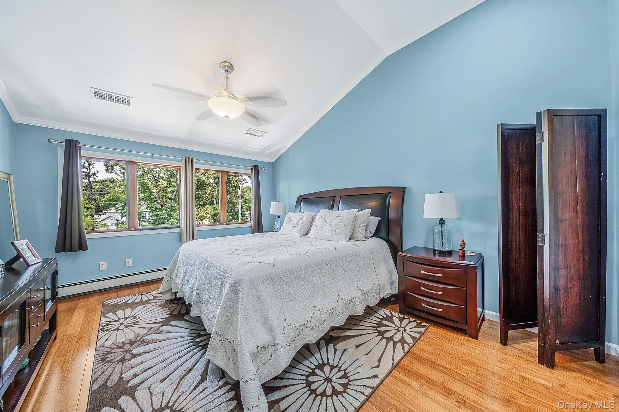 411 Robinson Avenue thumbnail 19
