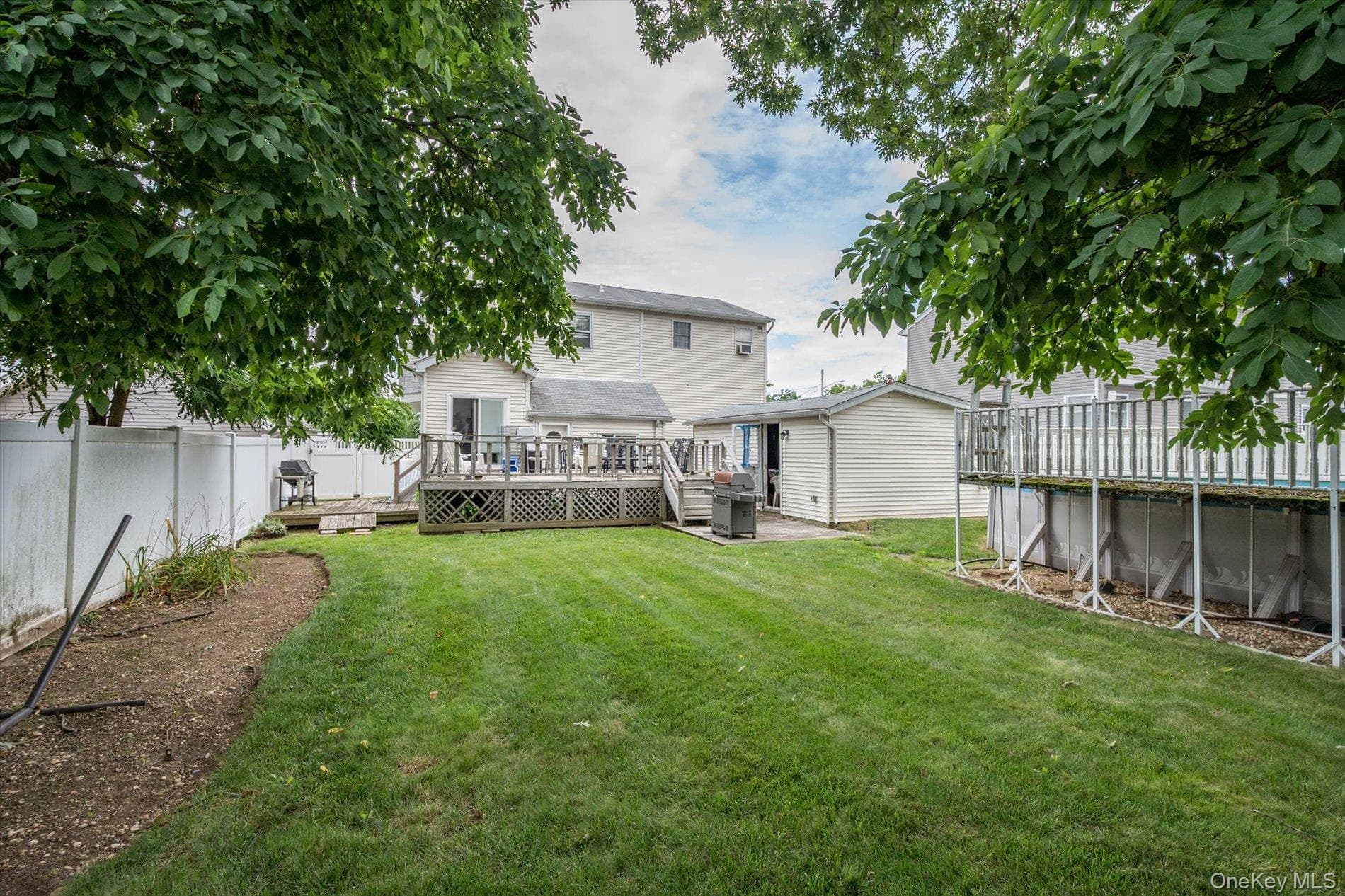 1135 Ruth Place thumbnail 18