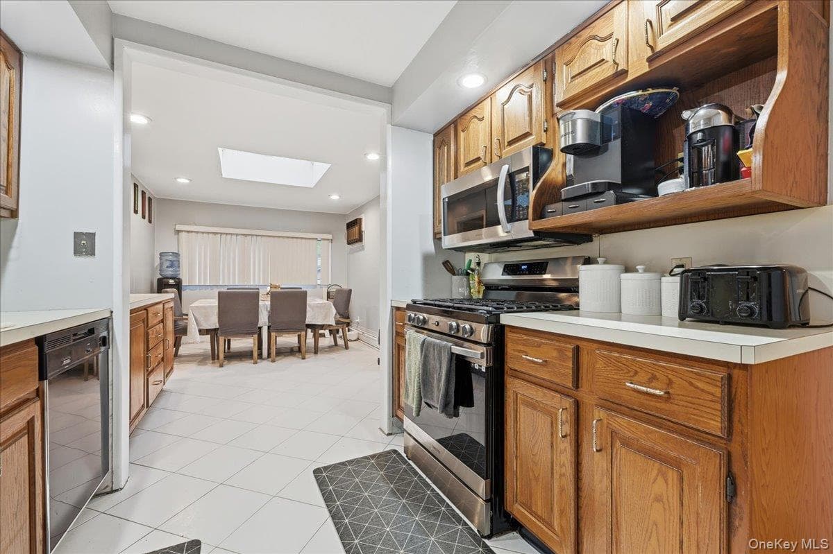 120 Bruce Terrace thumbnail 10
