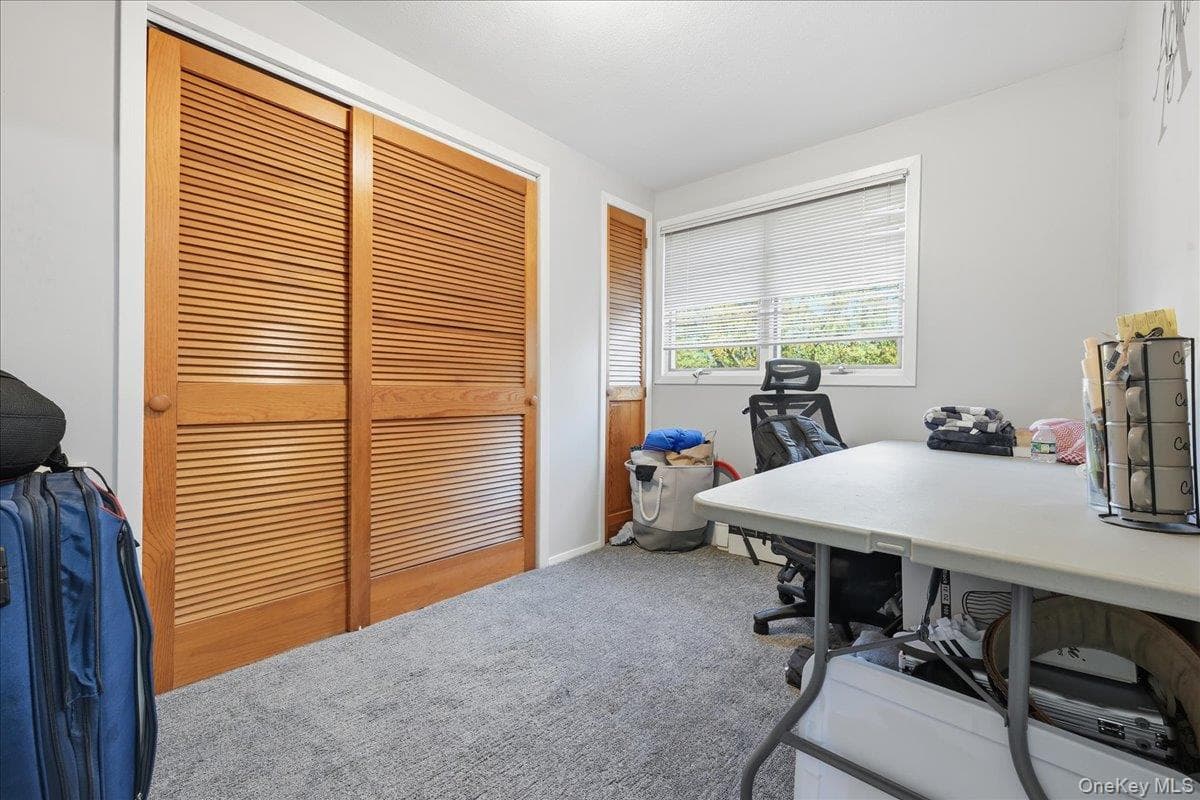 120 Bruce Terrace thumbnail 24