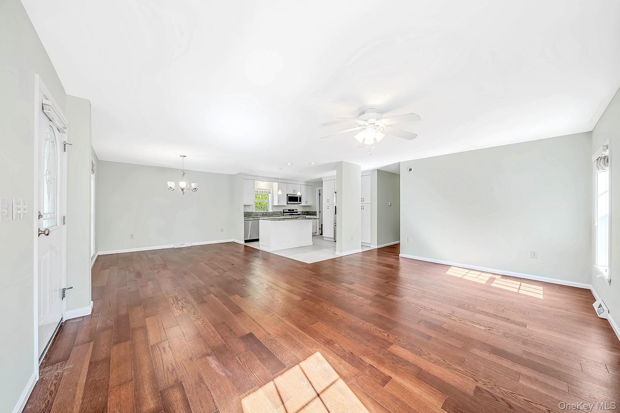 1661 Old Country Road Unit: 516 thumbnail 11