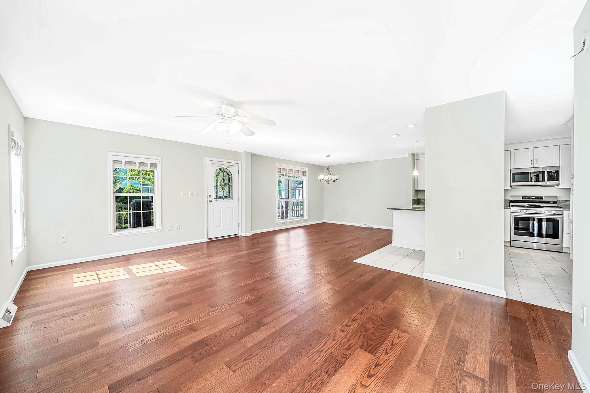 1661 Old Country Road Unit: 516 thumbnail 13