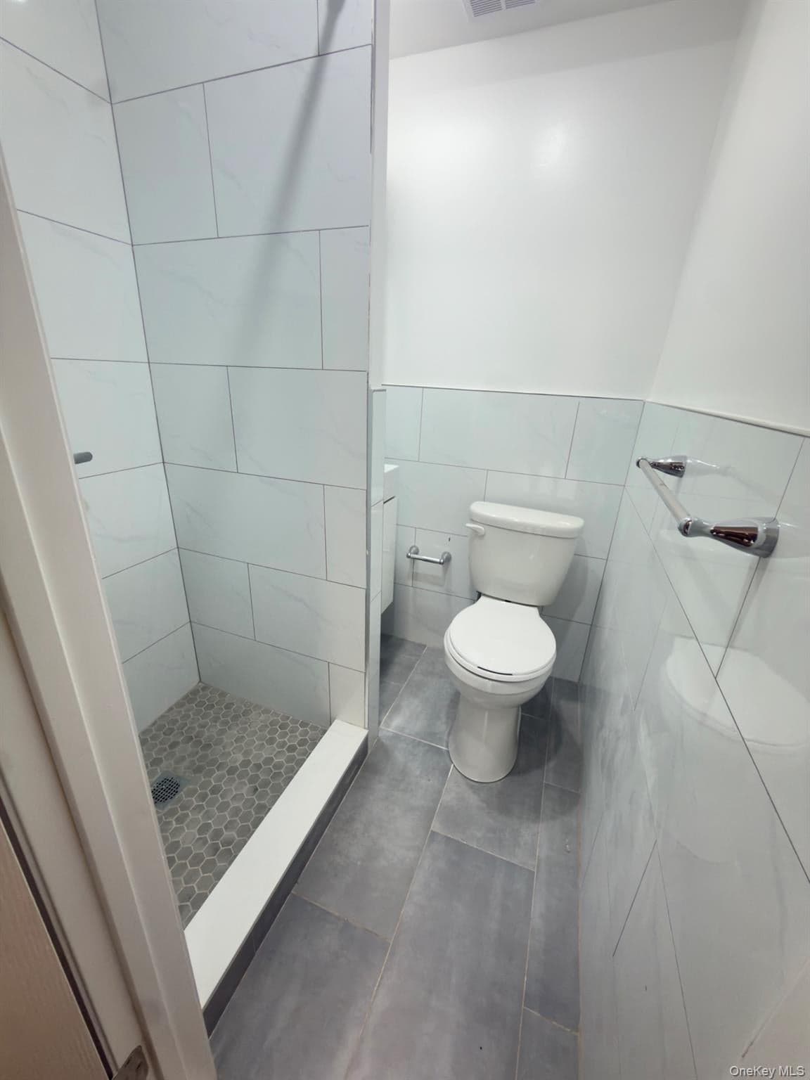 134-05 Dahlia Avenue Unit: 1Fl thumbnail 4