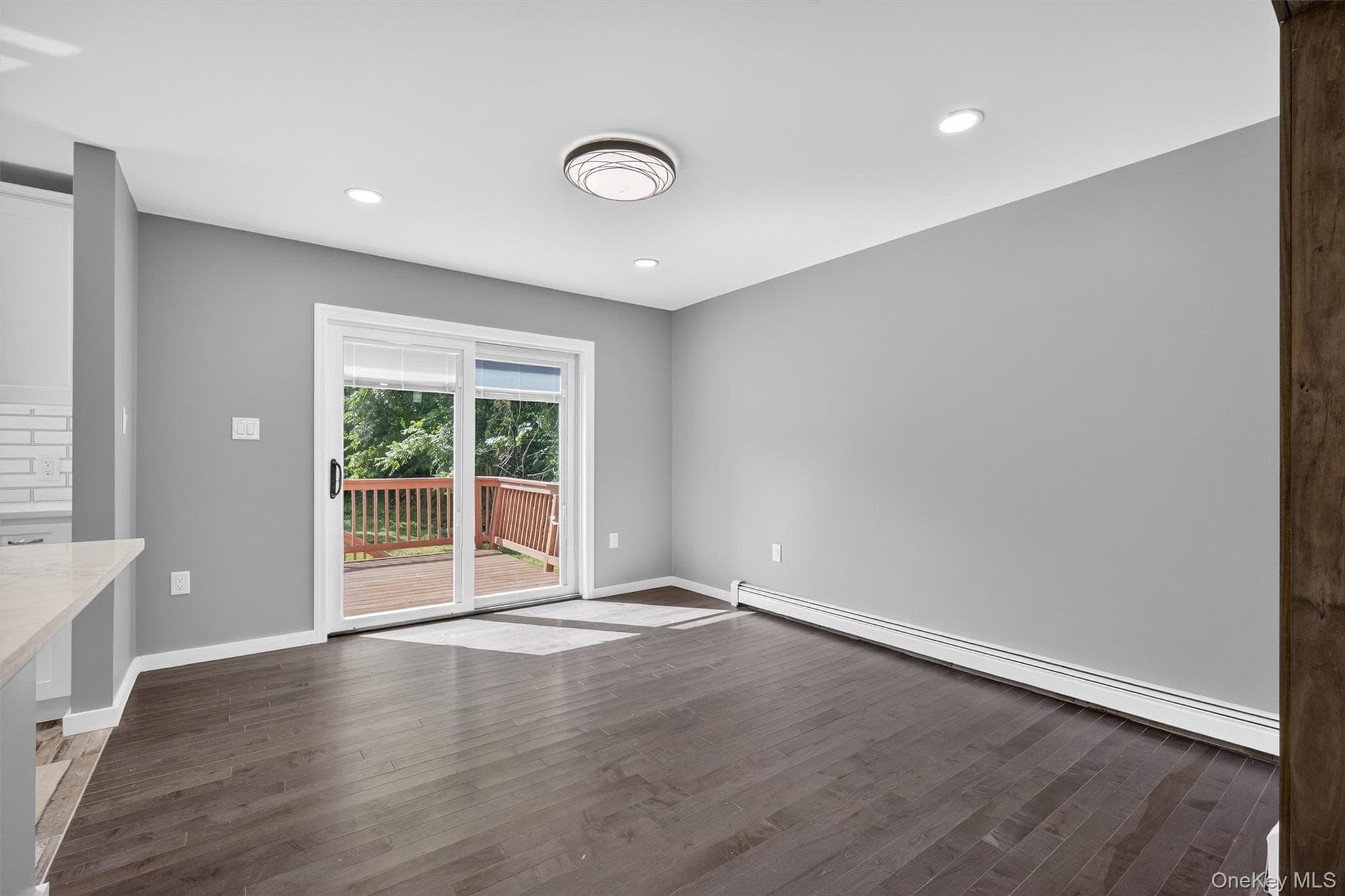 619 Creekside Road thumbnail 10