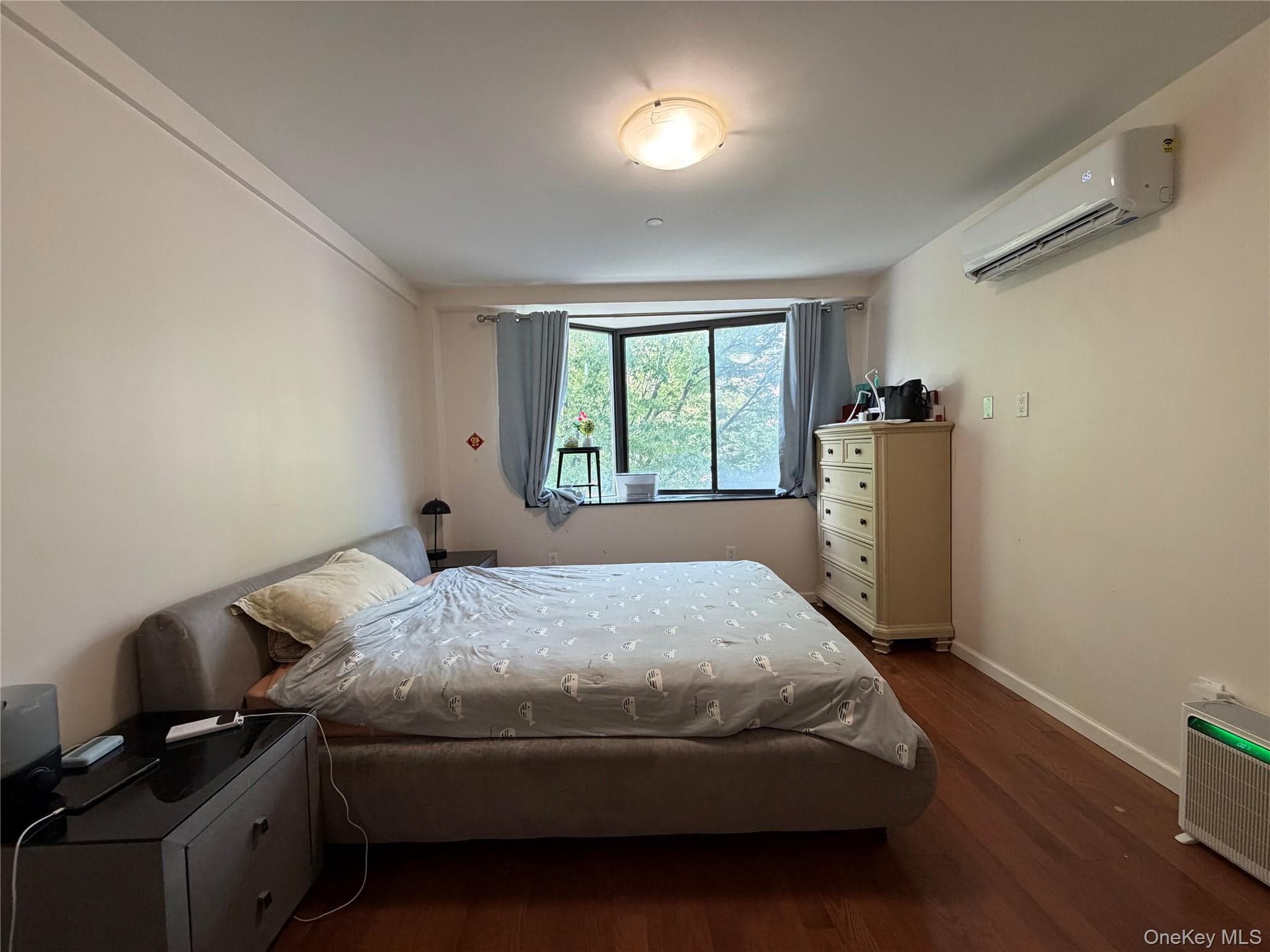 136-46 41st Avenue Unit: 2F thumbnail 5