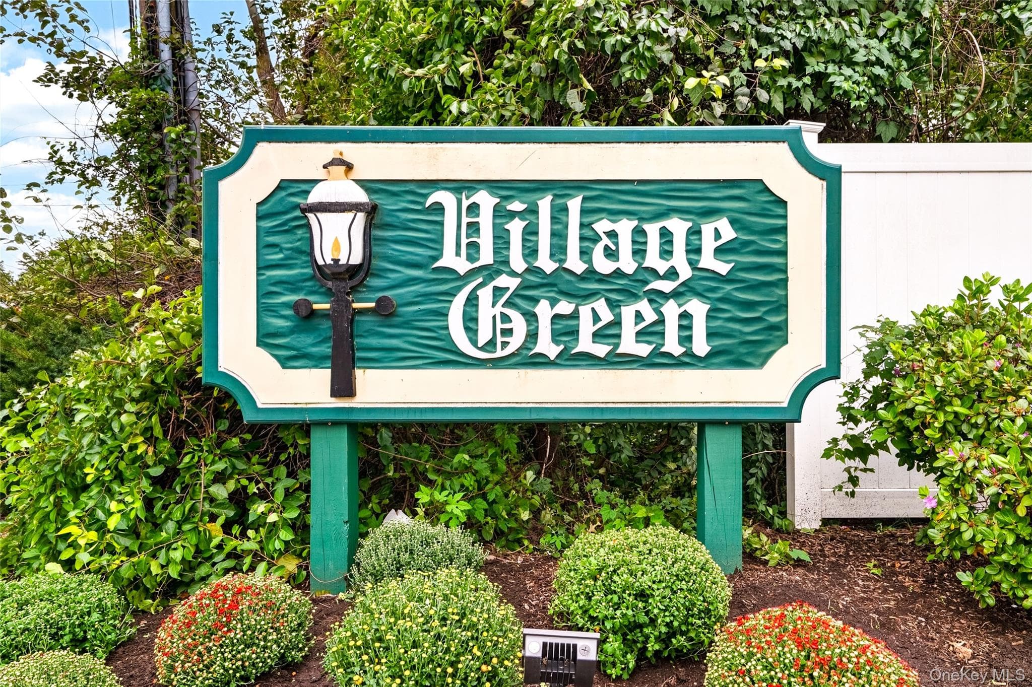 7 Village Green thumbnail 3