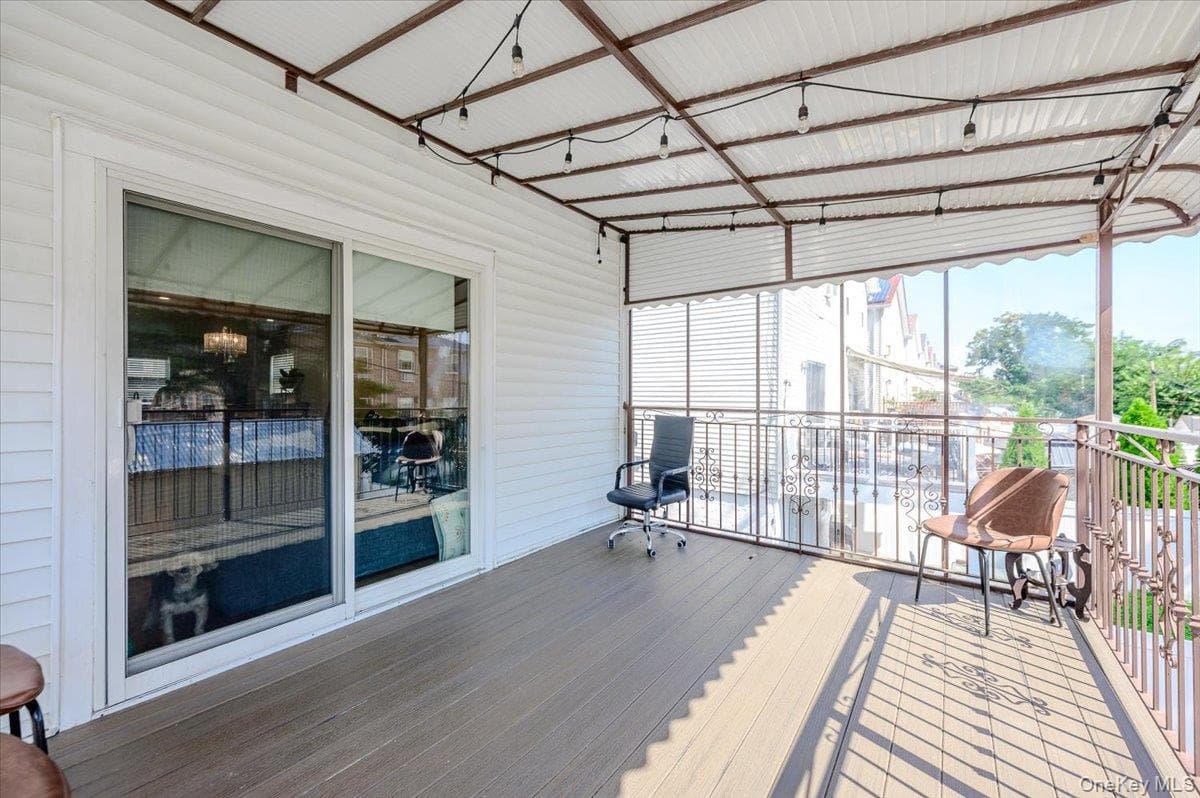 2406 Tiemann Avenue thumbnail 14