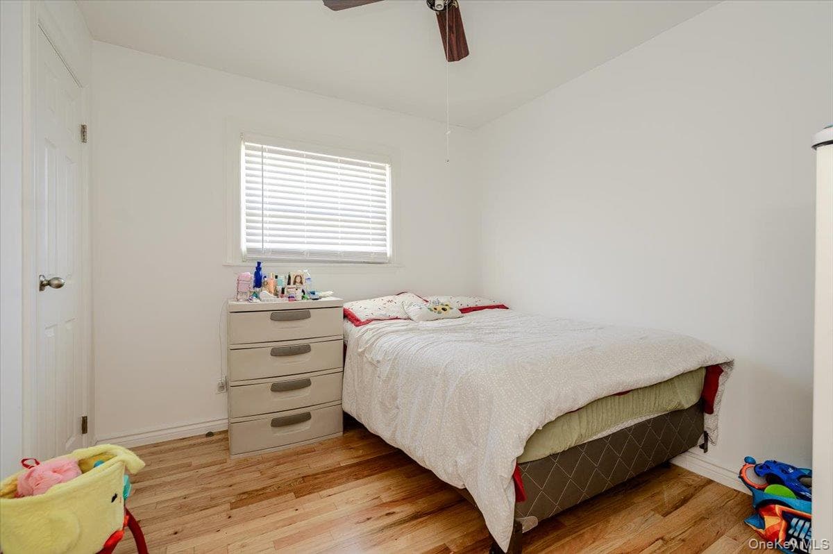 2406 Tiemann Avenue thumbnail 12