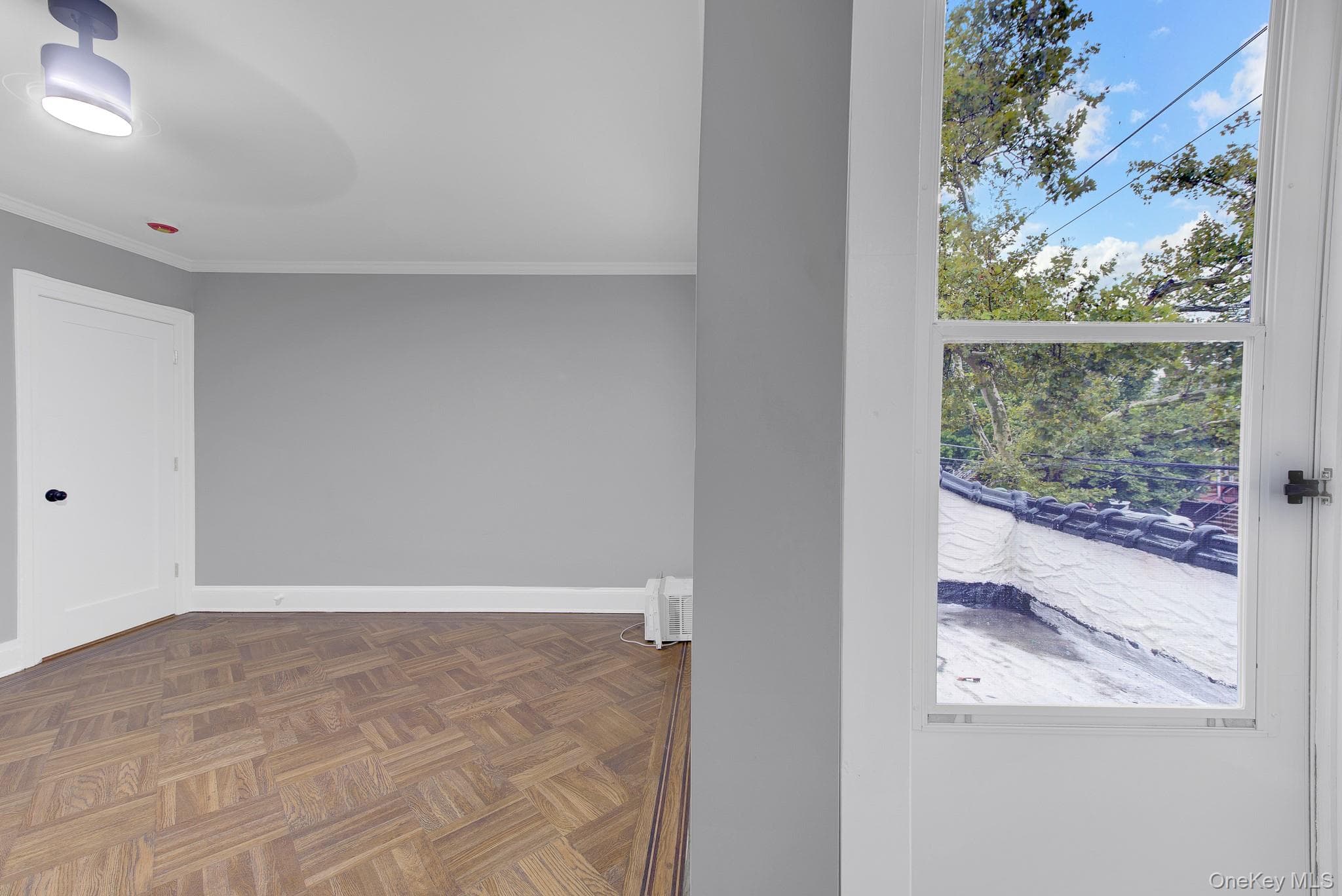 2152 E 35th Street thumbnail 24