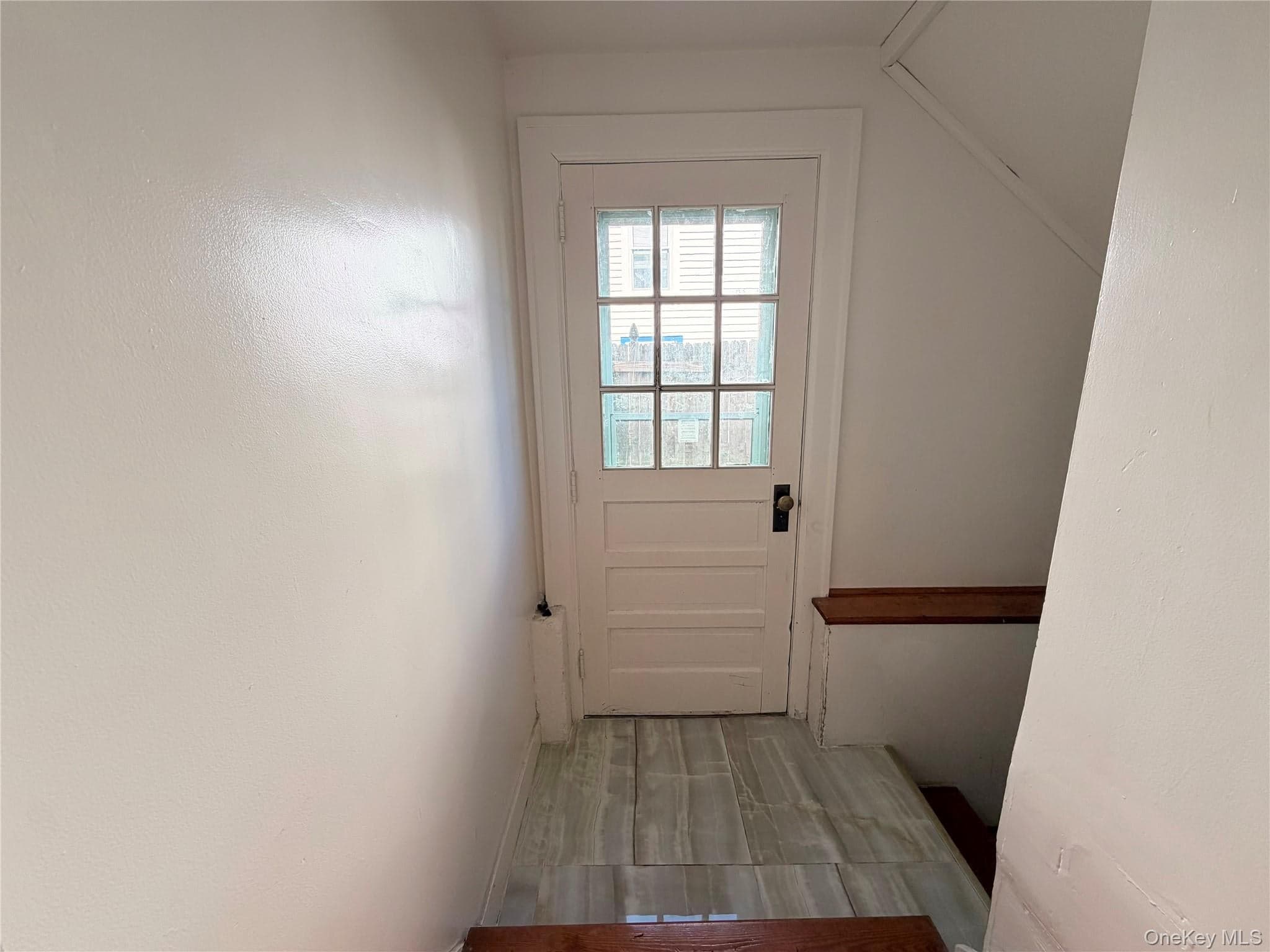 11 Gardner Avenue thumbnail 25