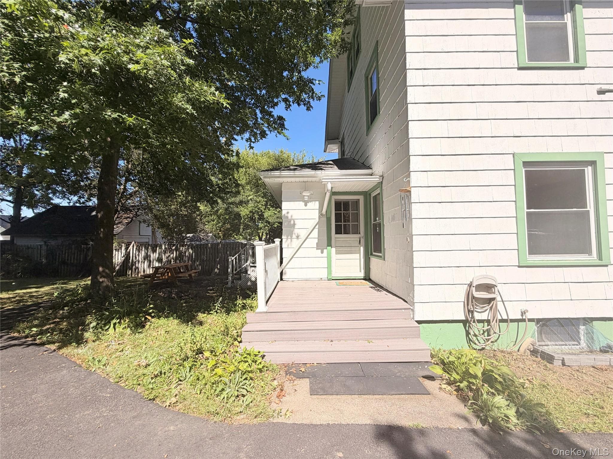 11 Gardner Avenue thumbnail 33