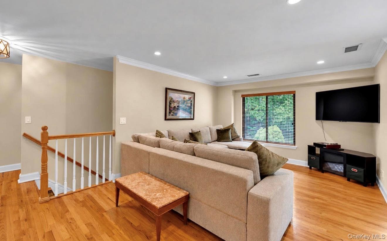 139 Birchwood Road thumbnail 9