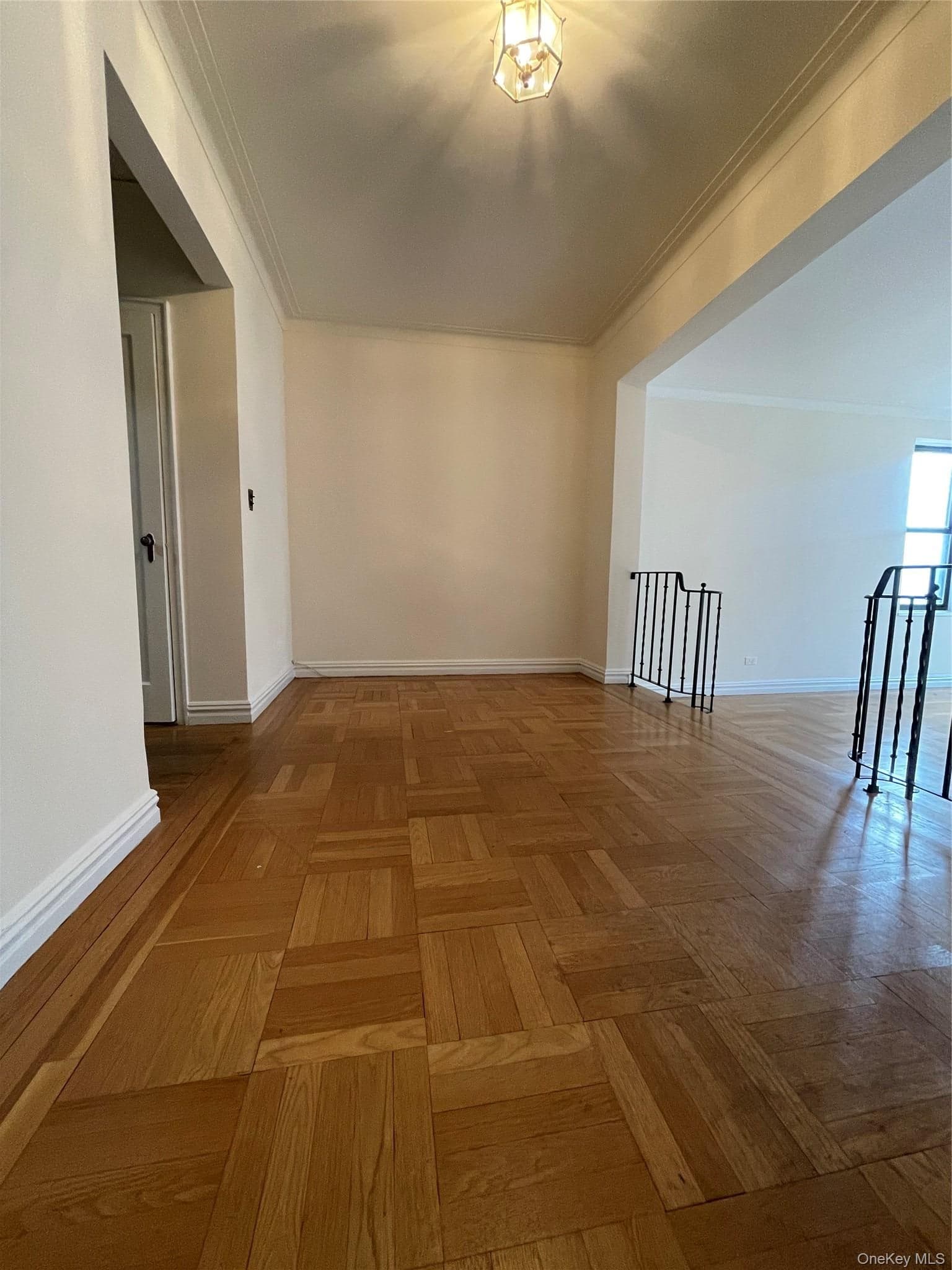 210 Martine Avenue Unit: 5D thumbnail 3
