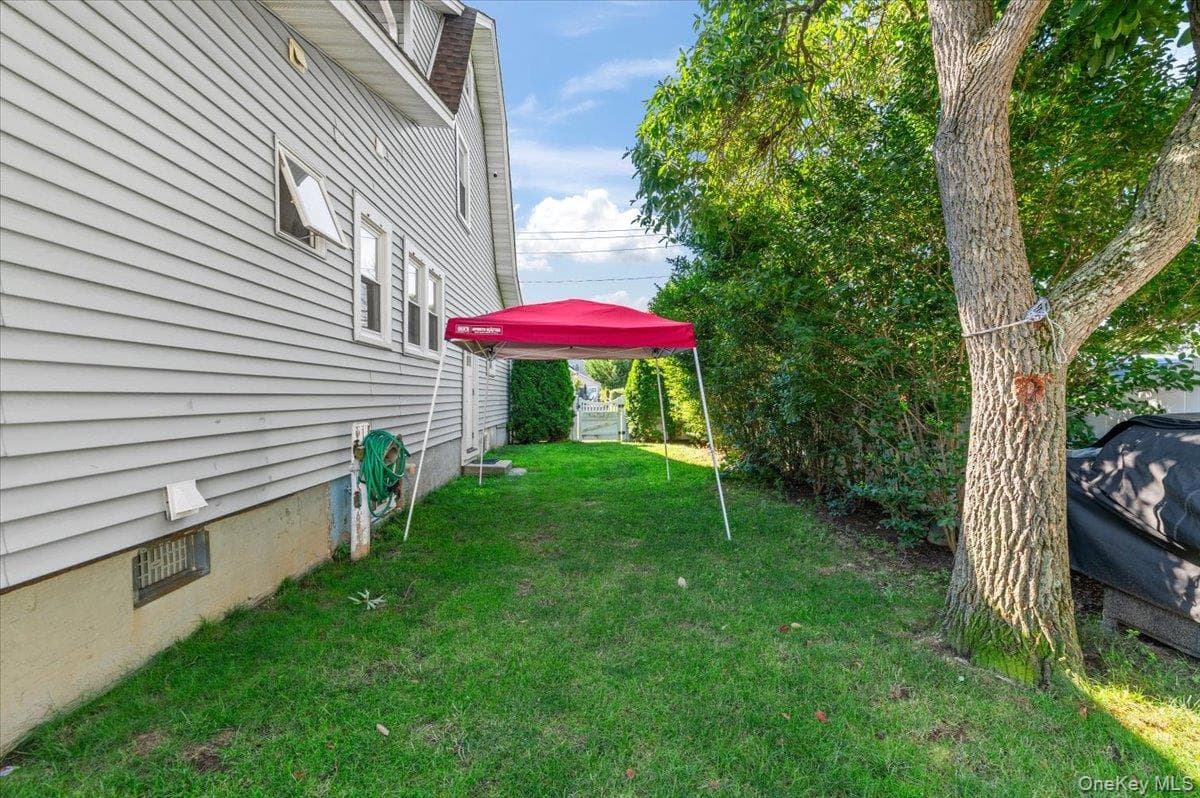 16 Marlboro Place thumbnail 15