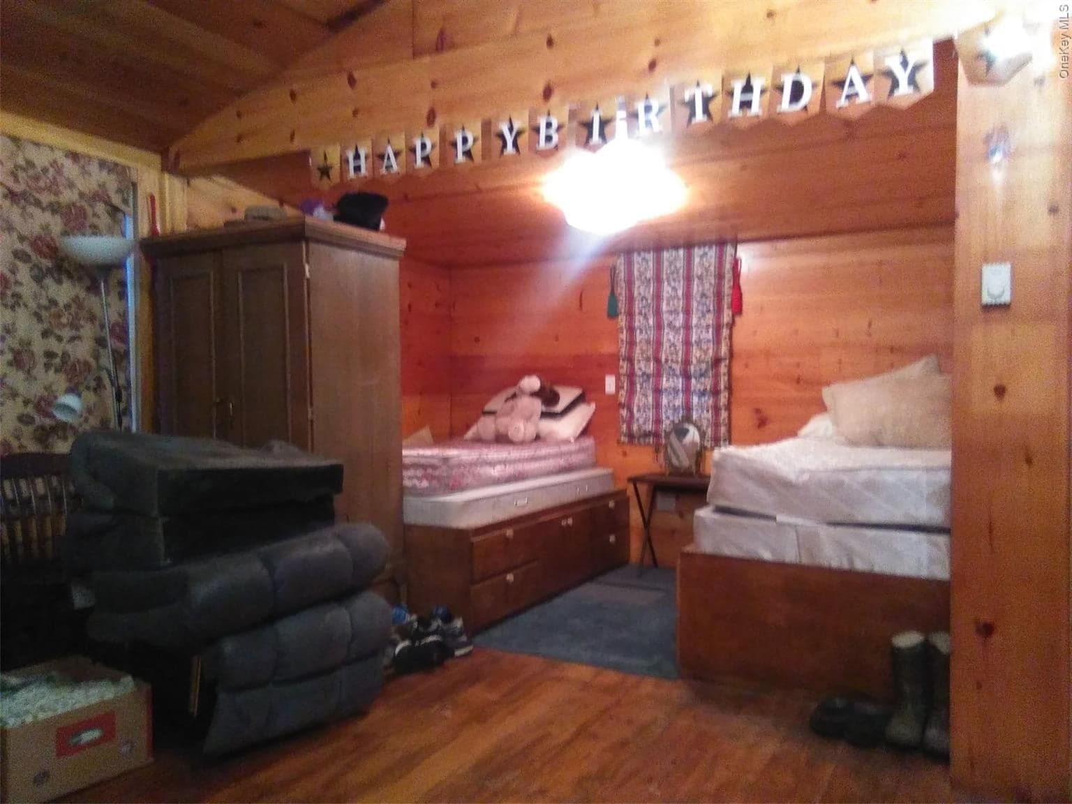 2032 Champlin Road thumbnail 7