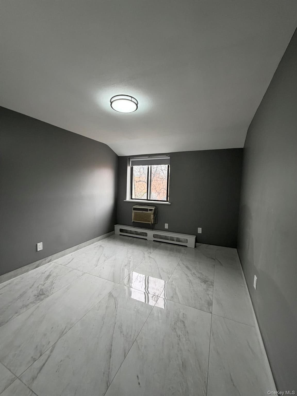 13218 Avery Avenue Unit: 4A thumbnail 11