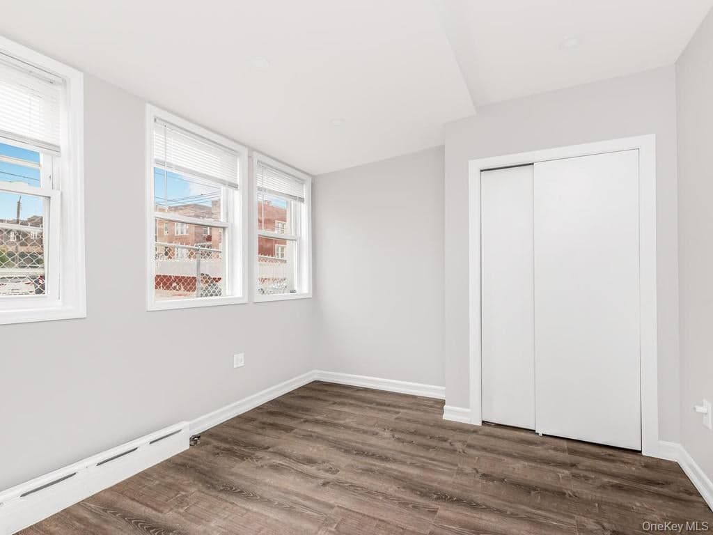 1218 Havemeyer Avenue thumbnail 8