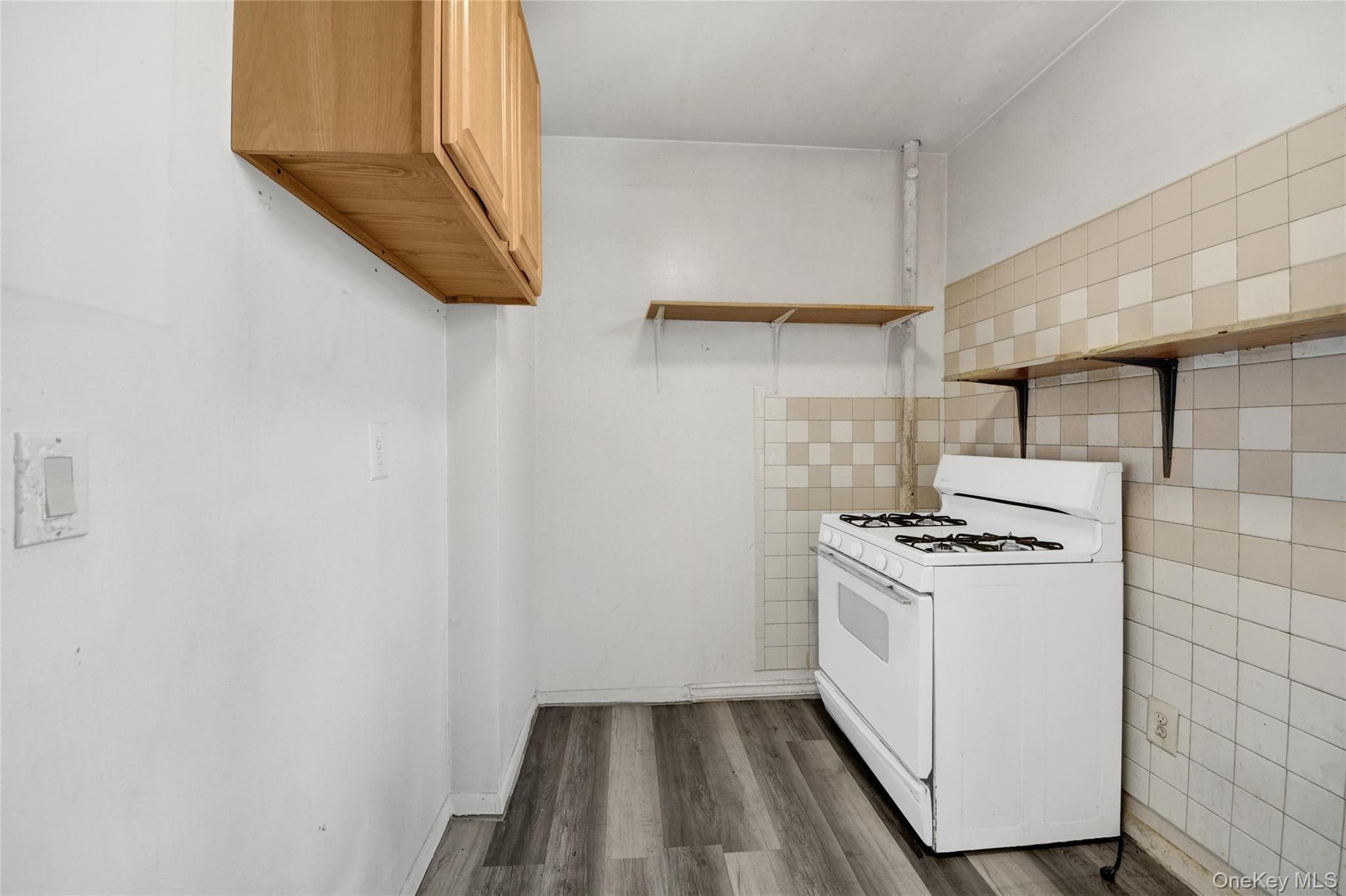 975 Union AVE Unit: 51 thumbnail 6
