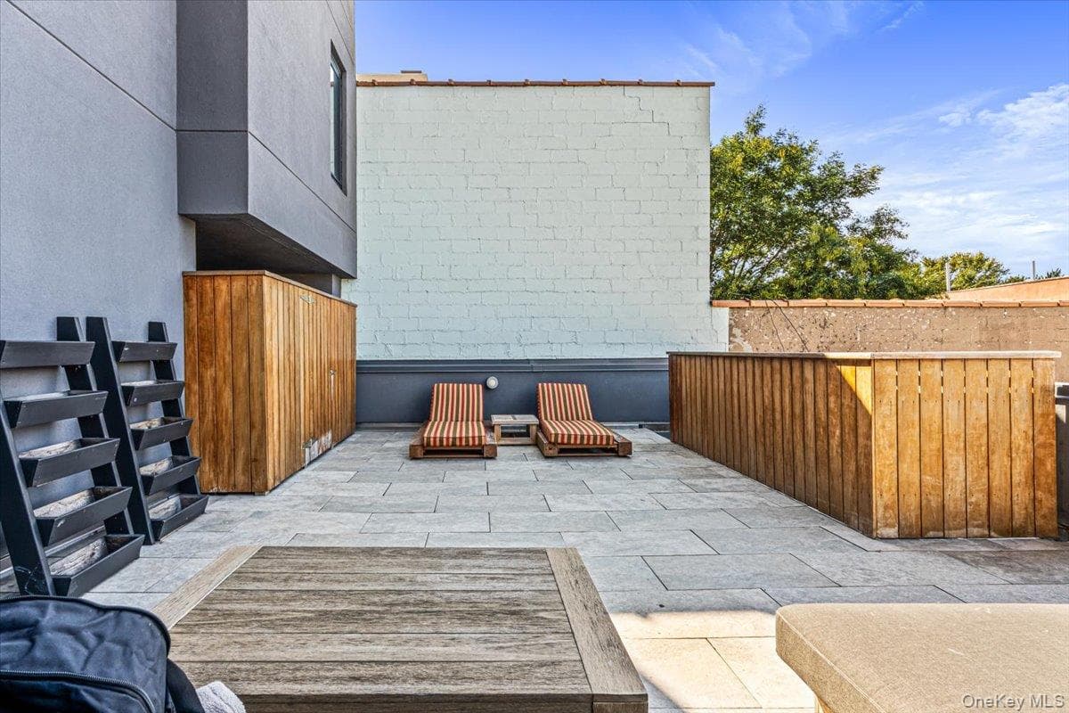 554 4th Avenue Unit: 7B thumbnail 14