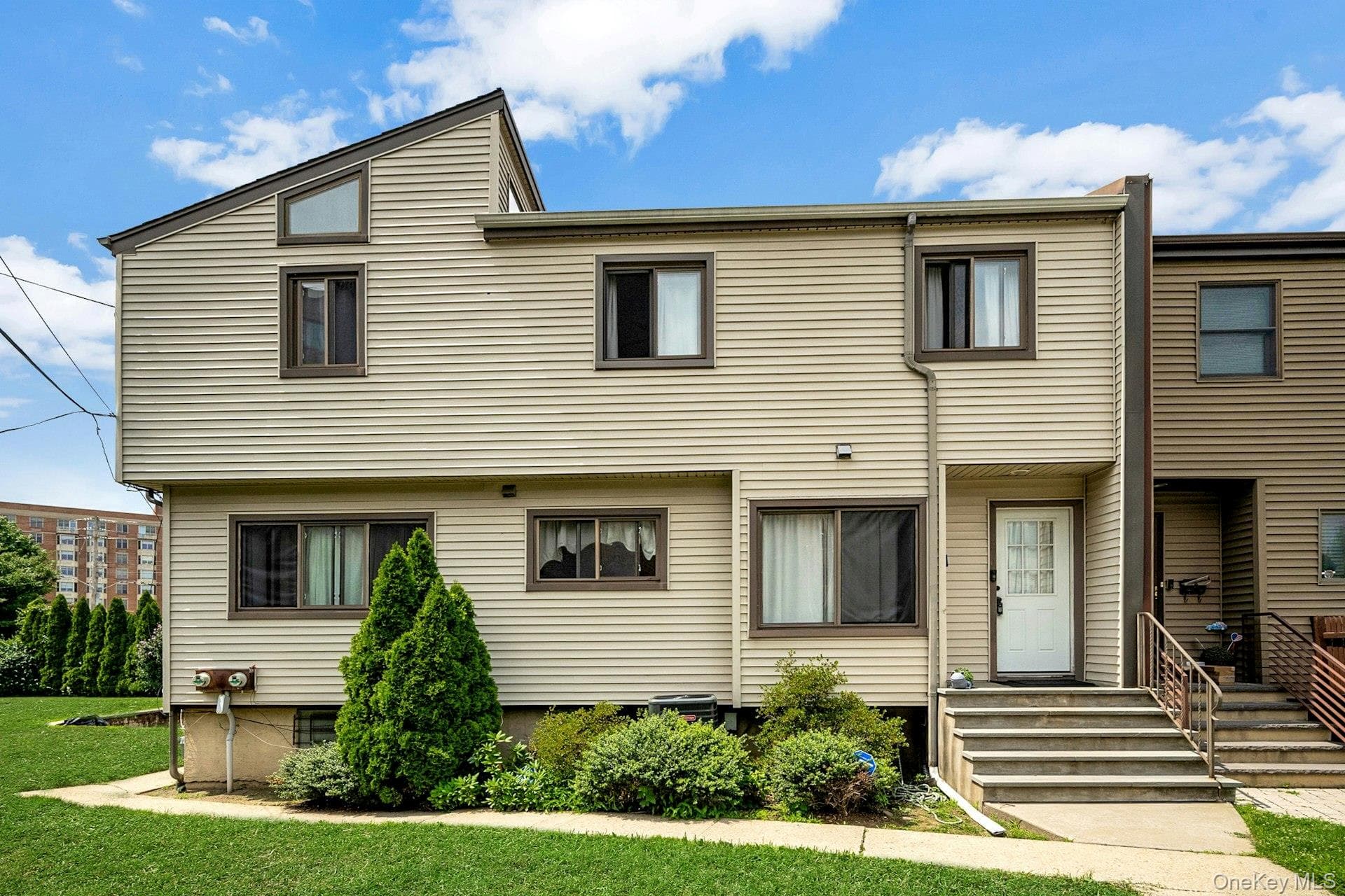 309 Pelham Road, New Rochelle