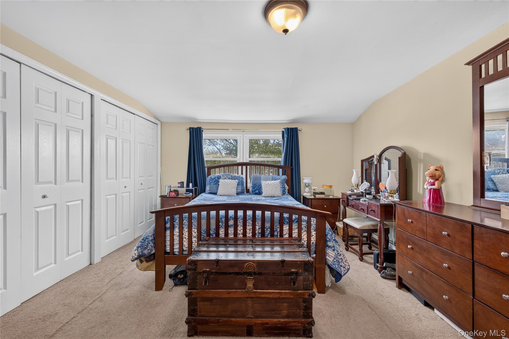 88 Crestwood Boulevard thumbnail 12