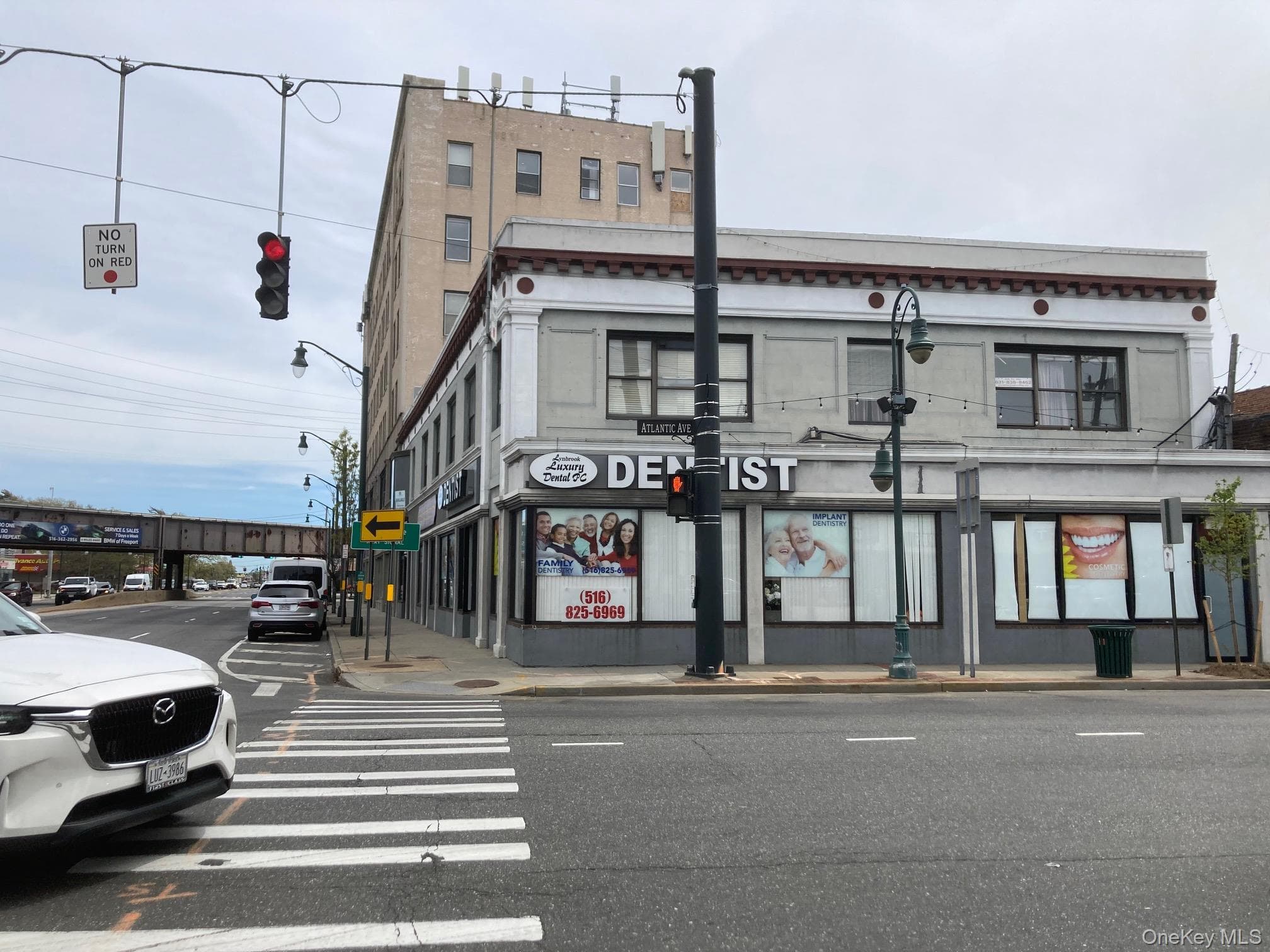 393 Sunrise Highway thumbnail 9