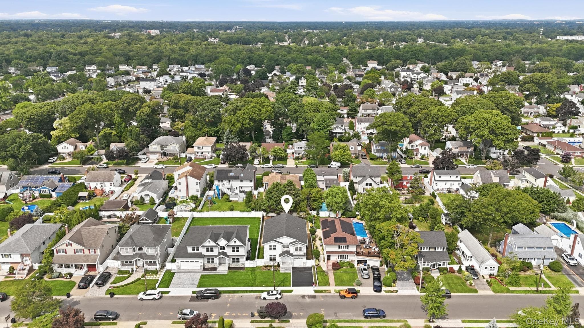 1586 Maeder Avenue thumbnail 6
