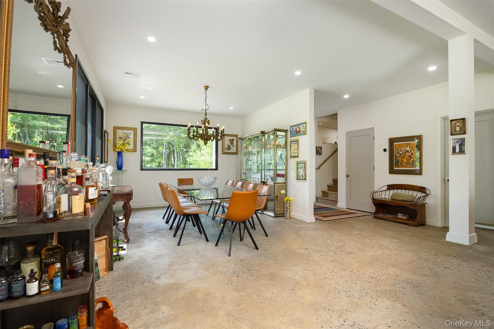215 Smith Road thumbnail 9