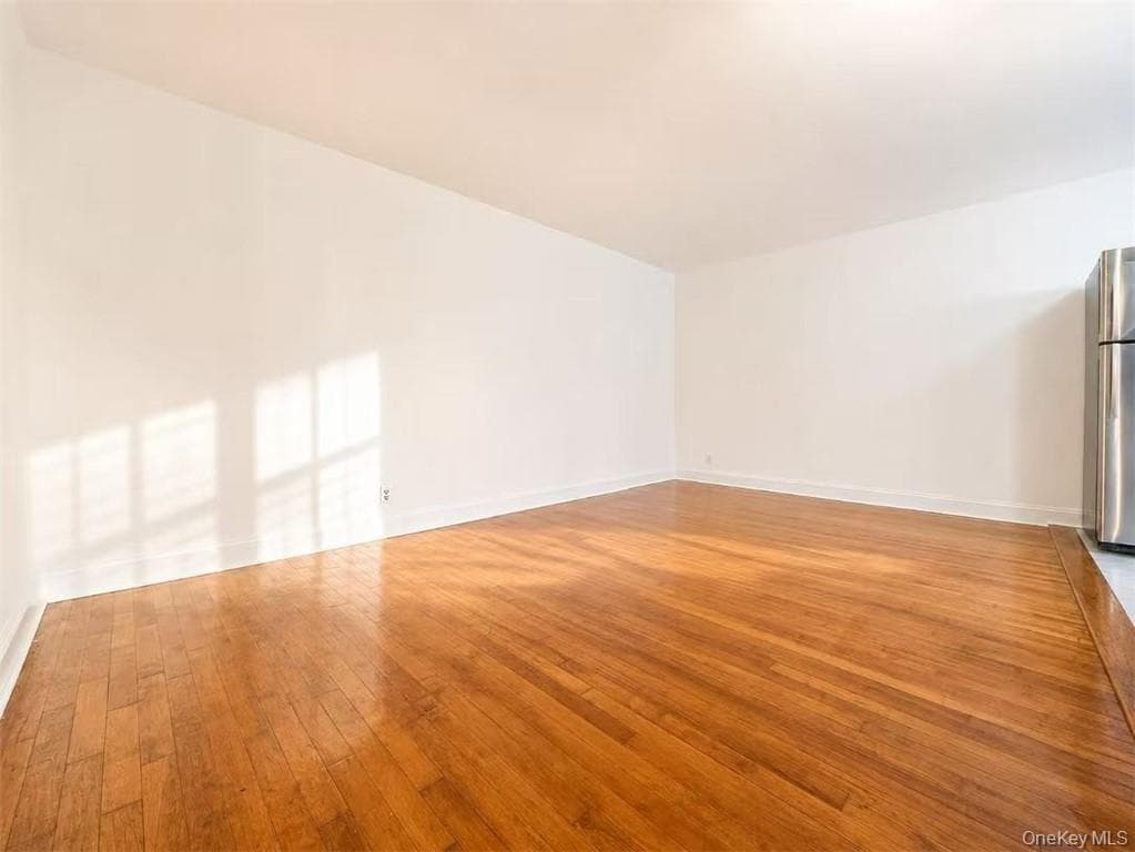 8511 34th Avenue Unit: 3H thumbnail 3