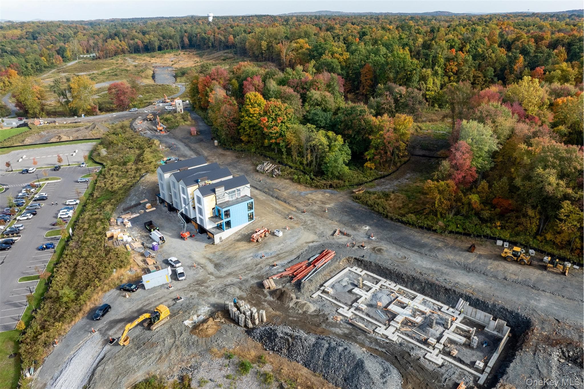 212 Carriage Way thumbnail 13