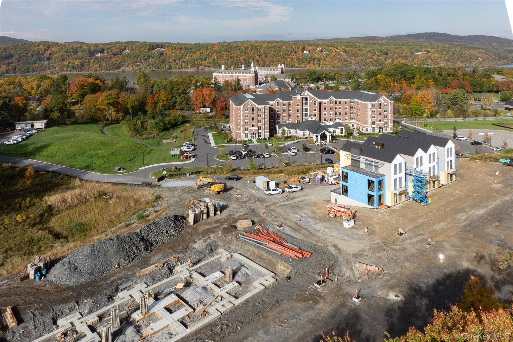 212 Carriage Way thumbnail 12