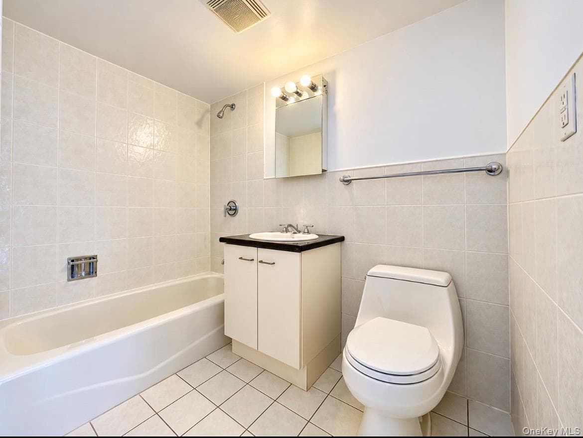 63-47 Booth Street Unit: 6B thumbnail 10