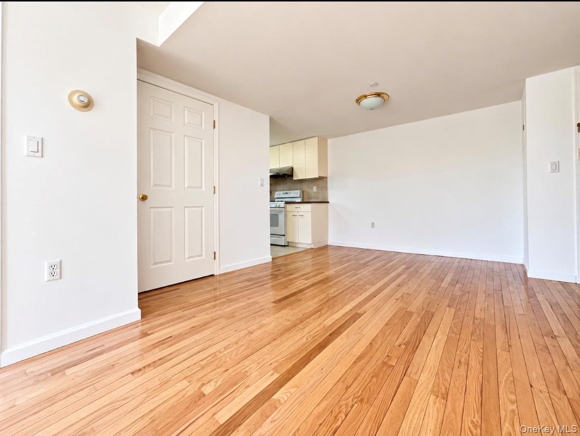 63-47 Booth Street Unit: 6B, Rego Park