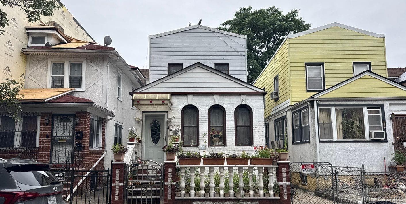 400 E 49th Street thumbnail 2