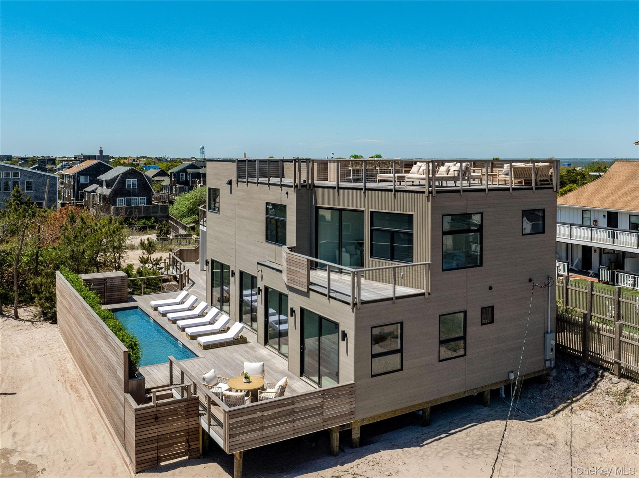 36 Cayuga Street, Ocean Bay Park