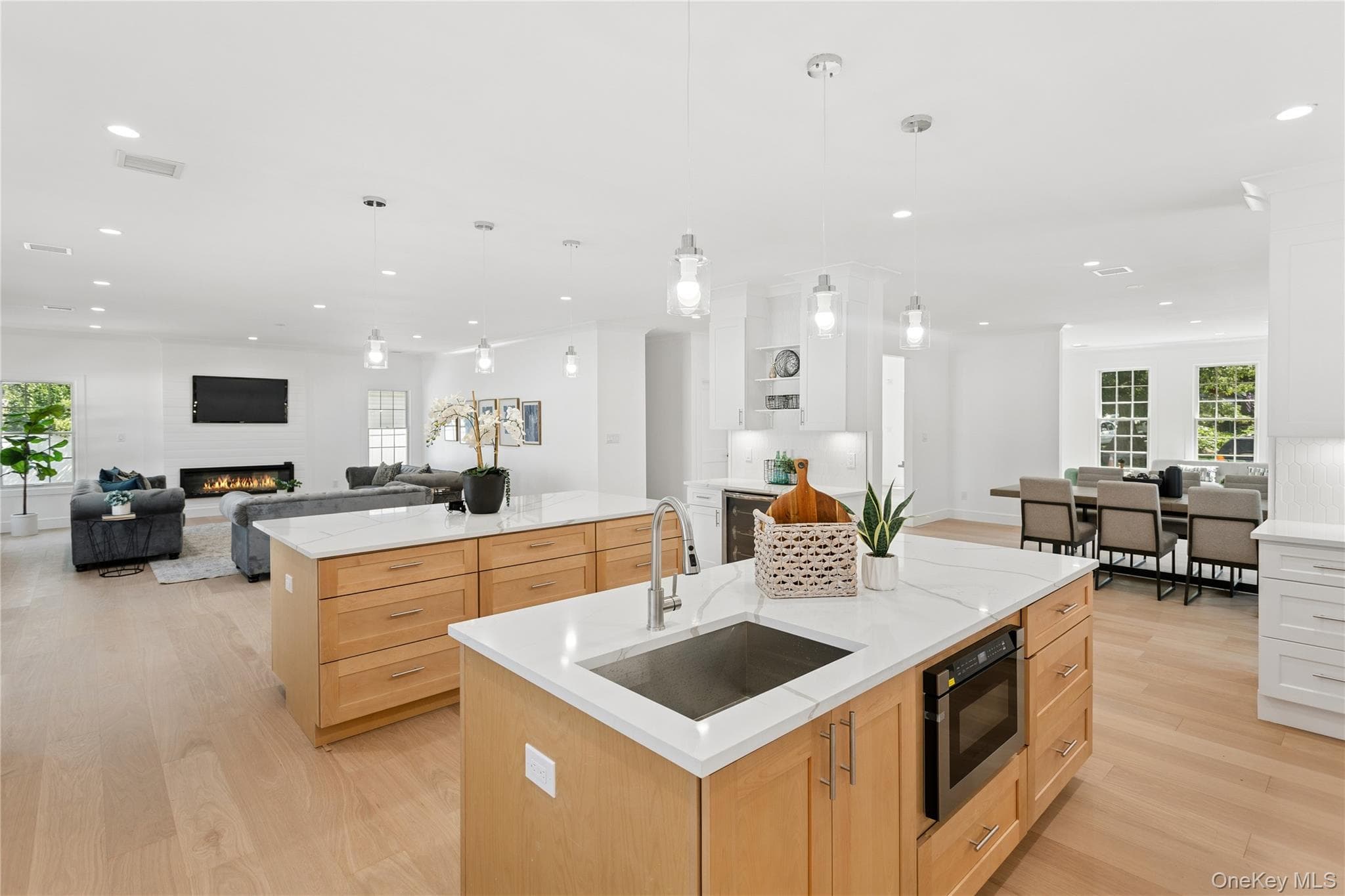 1222 Powell Avenue thumbnail 13