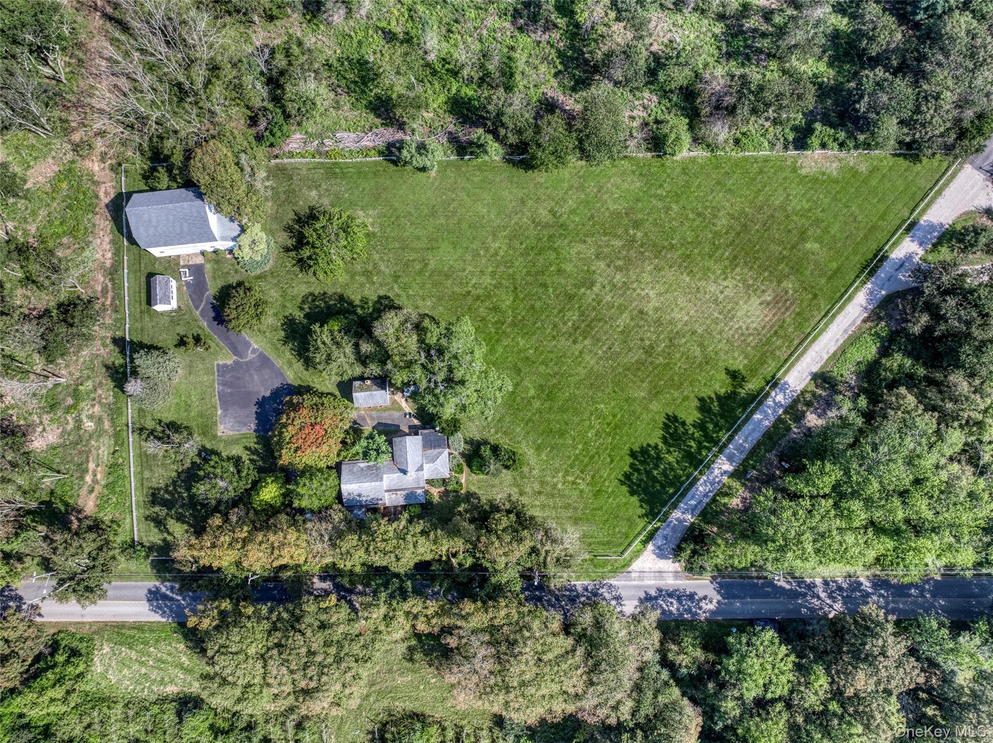 2220 Akerly Pond Lane thumbnail 3