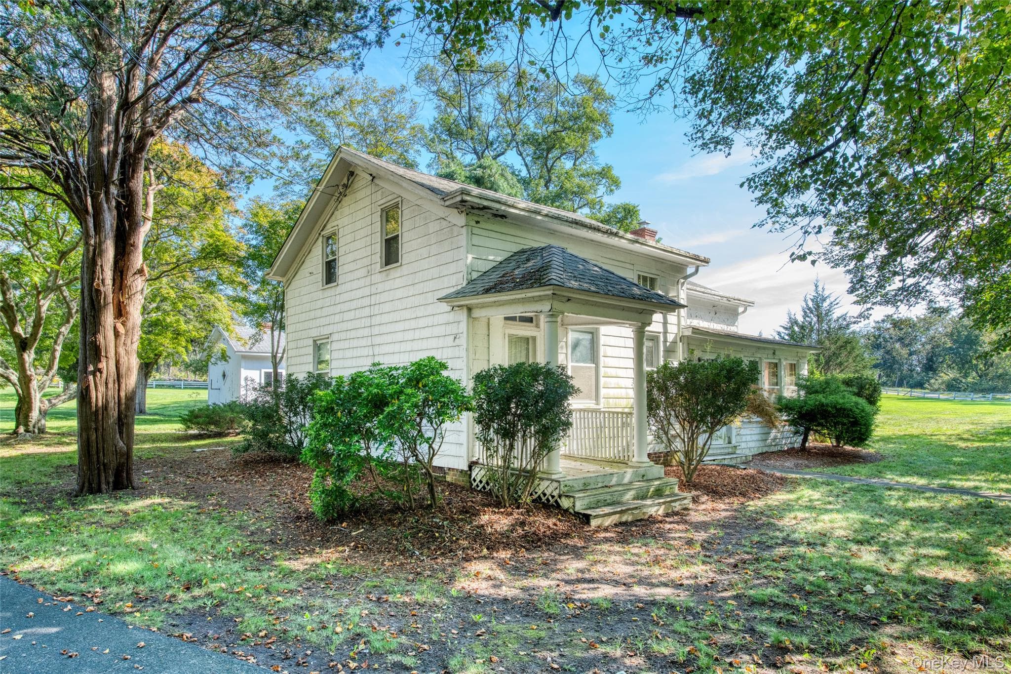 2220 Akerly Pond Lane thumbnail 5